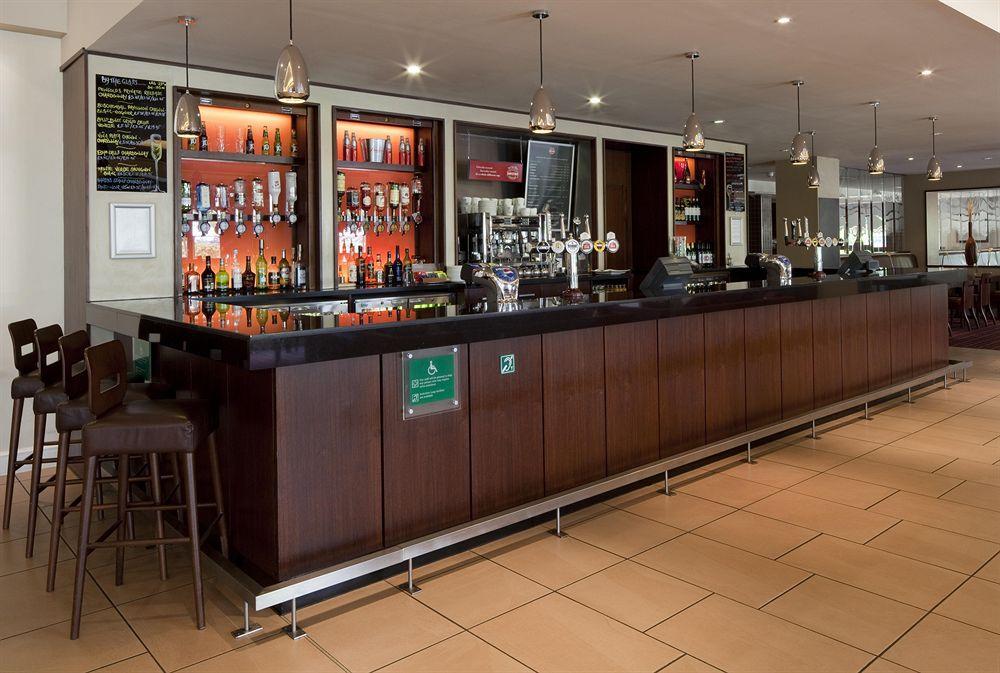 Voco Fareham - Solent By Ihg Hotel Restoran gambar